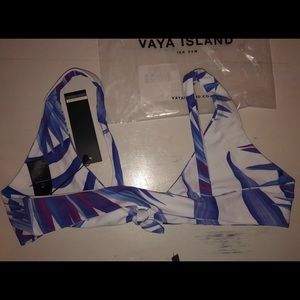 Brand New Vaya Island Top!!!